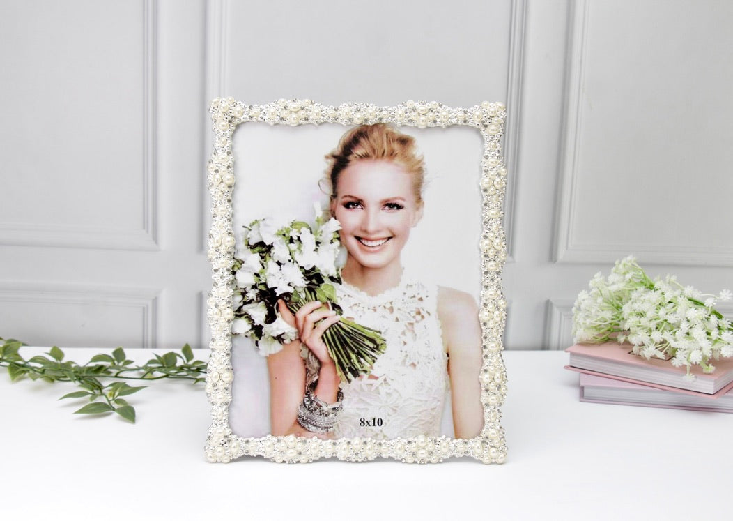 'Daisy' Pearl Photo Frame
