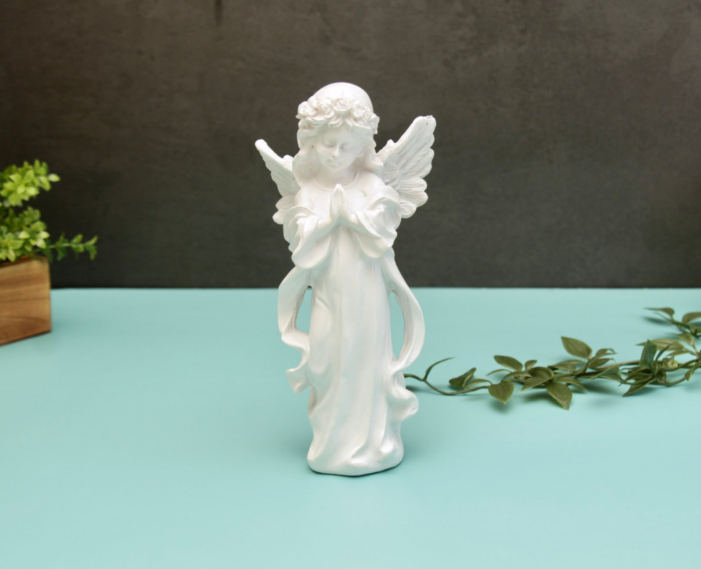 Praying Angel Statue - Medium, 19cm
