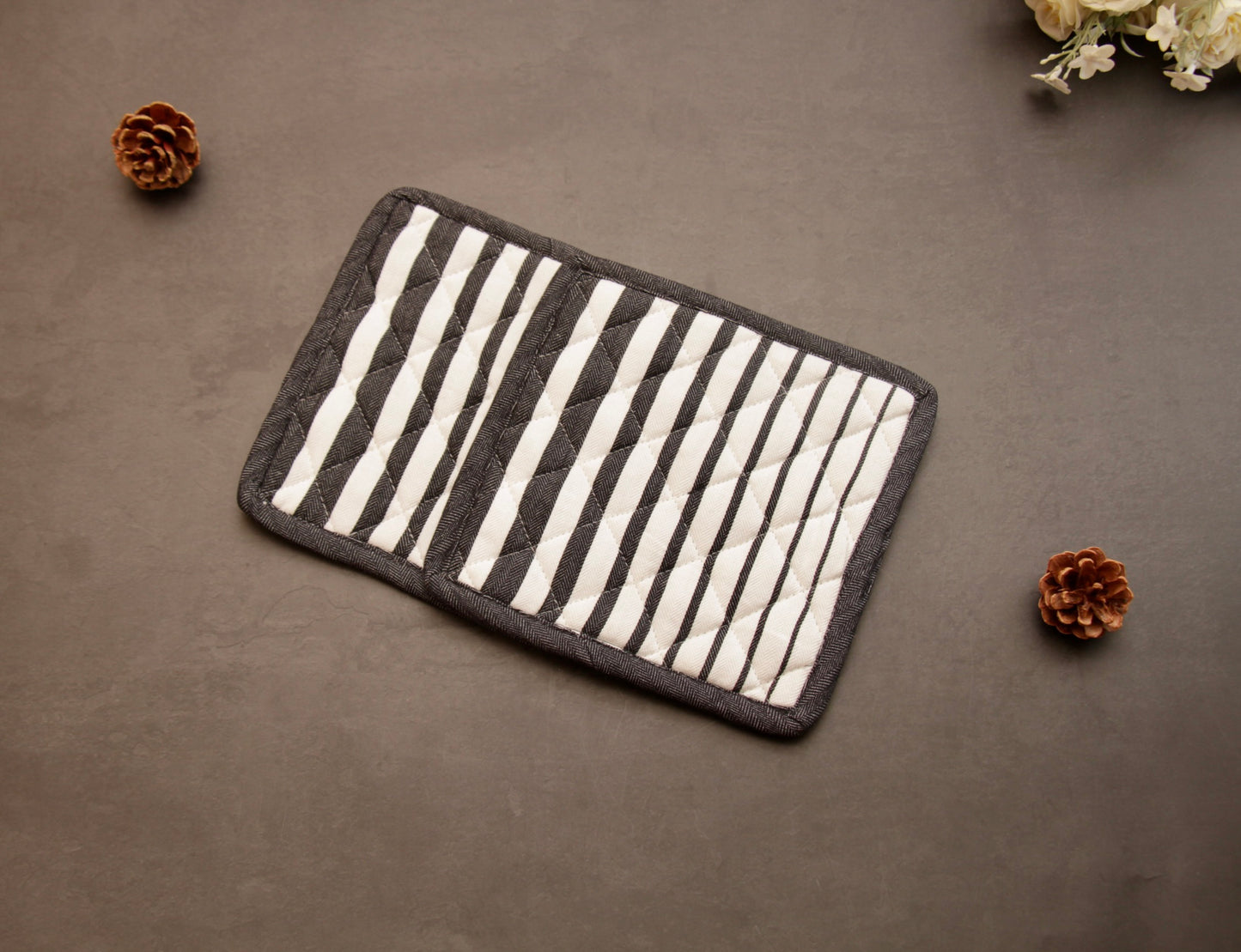 'Brooke' Pot Holder Set of 2