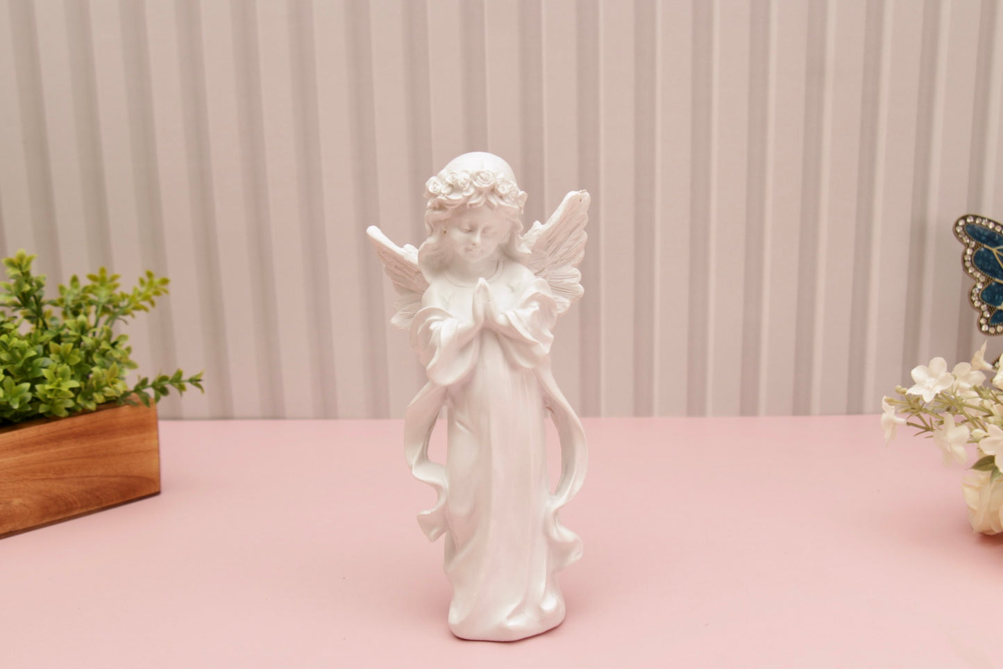Praying Angel Statue - Medium, 19cm