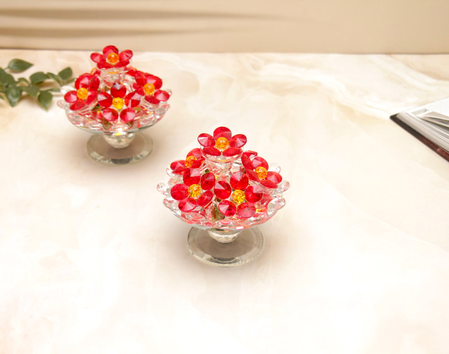 'Sparkles' Rotating Glass Crystal Flowers - Red