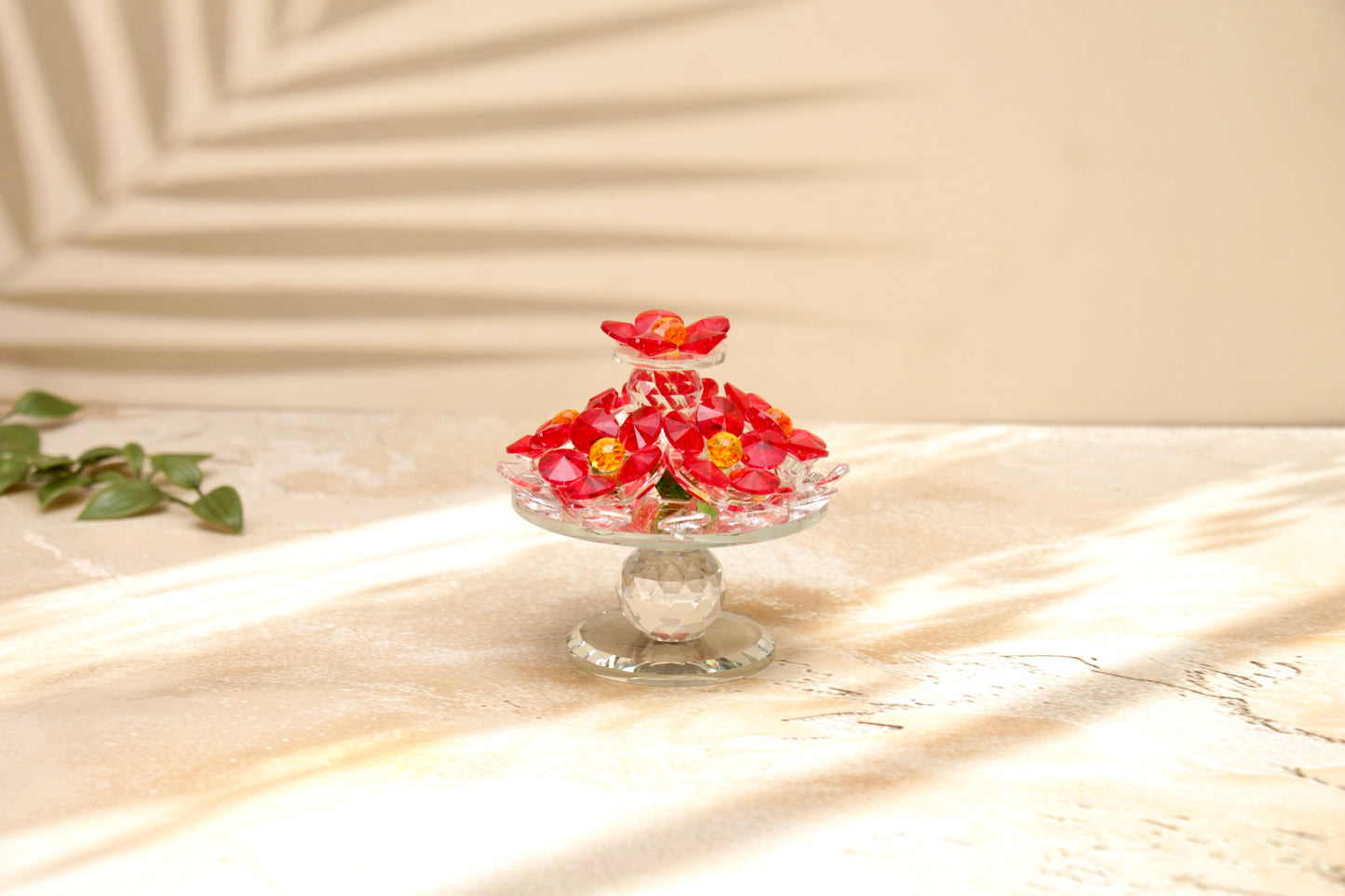 'Sparkles' Rotating Glass Crystal Flowers - Red