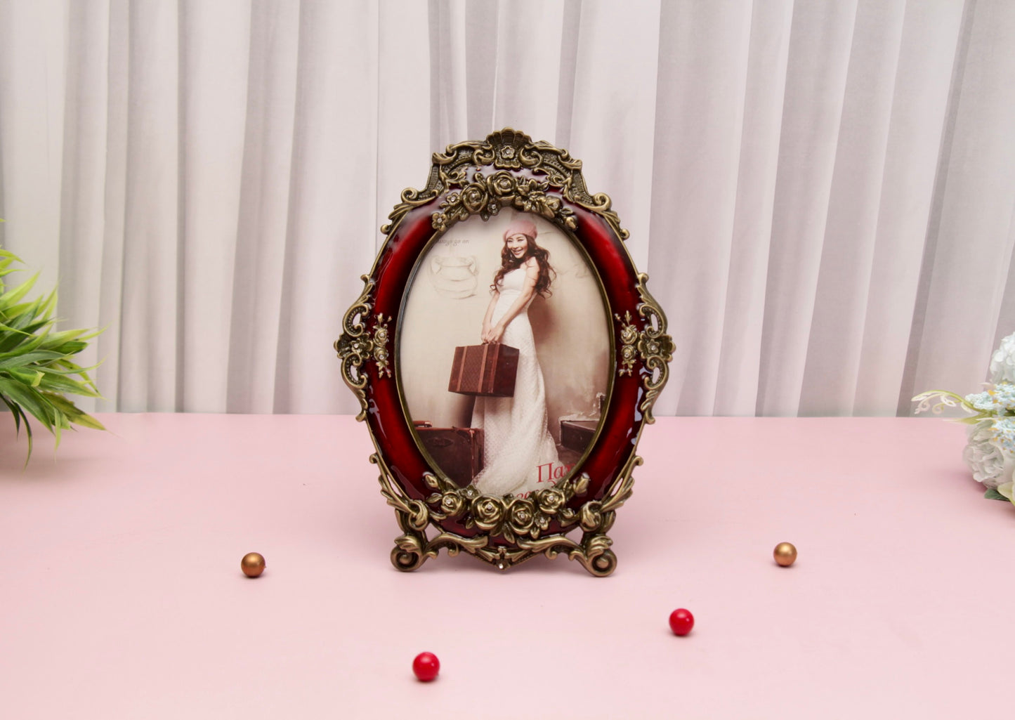 'Carmine' Photo Frame