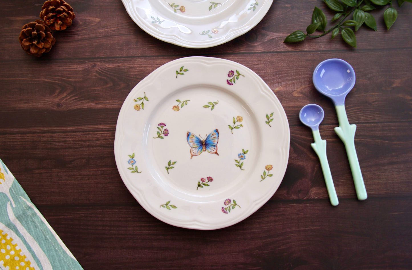 'Amara' Porcelain Dessert Plate