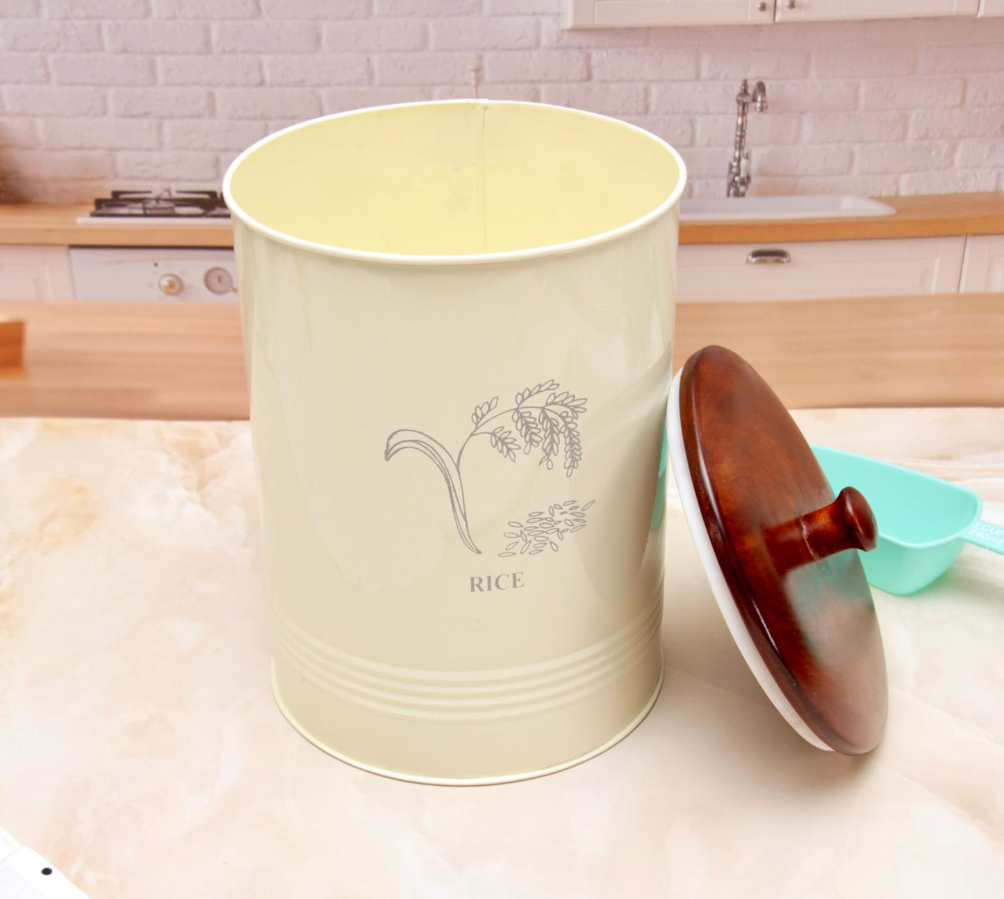 'Willow' Rice Storage Container With Wooden Lid, 5L