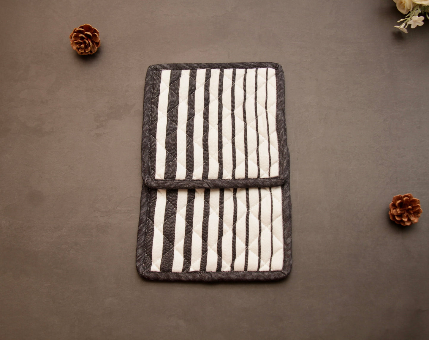 'Brooke' Pot Holder Set of 2
