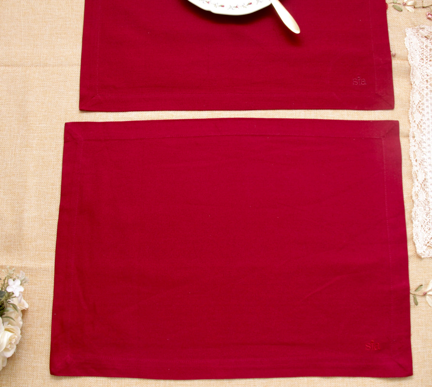 'Scarlet' Placemats - Set of 2