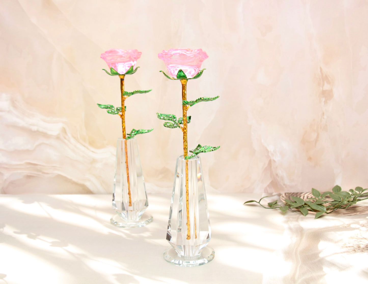 'Primrose' Crystal Rose w Vase - Pink