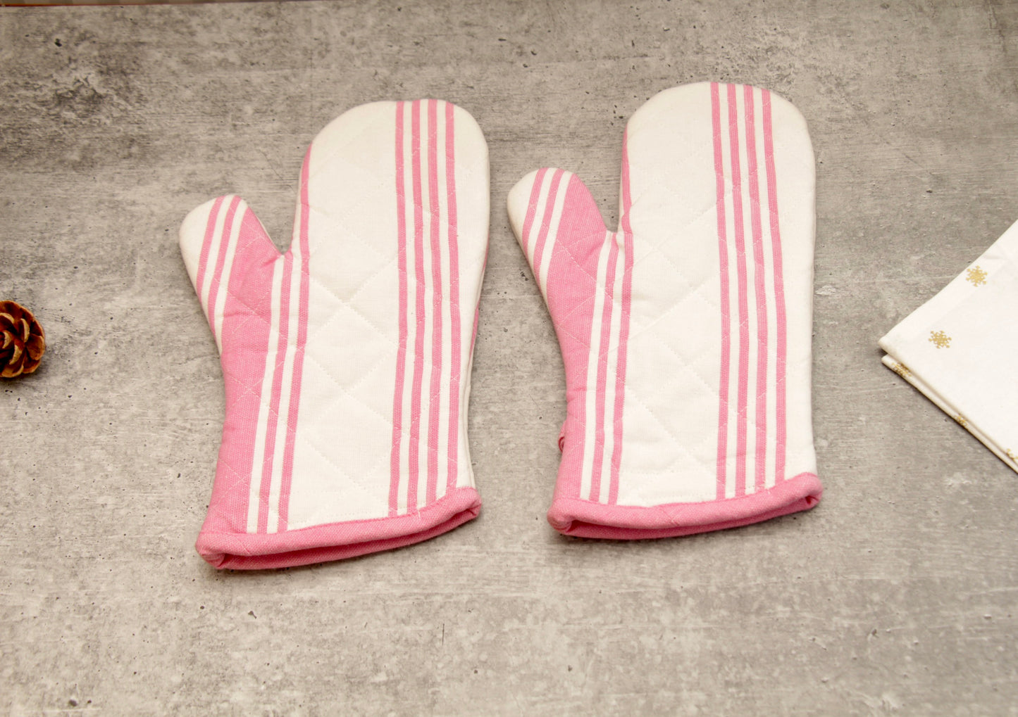 'Poppy' Oven Mittens Set of 2
