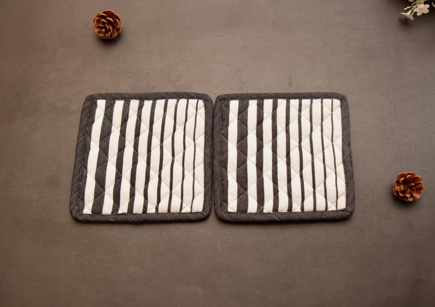 'Brooke' Pot Holder Set of 2