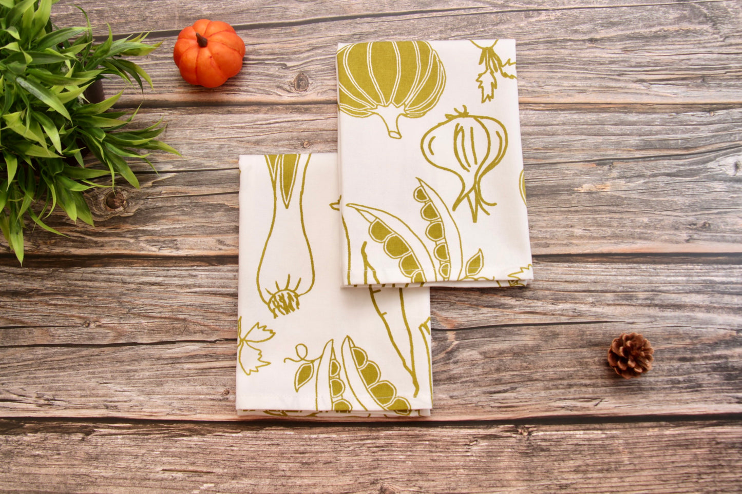 'Fresh Fields' Printed Kitchen Towels, Set of 2