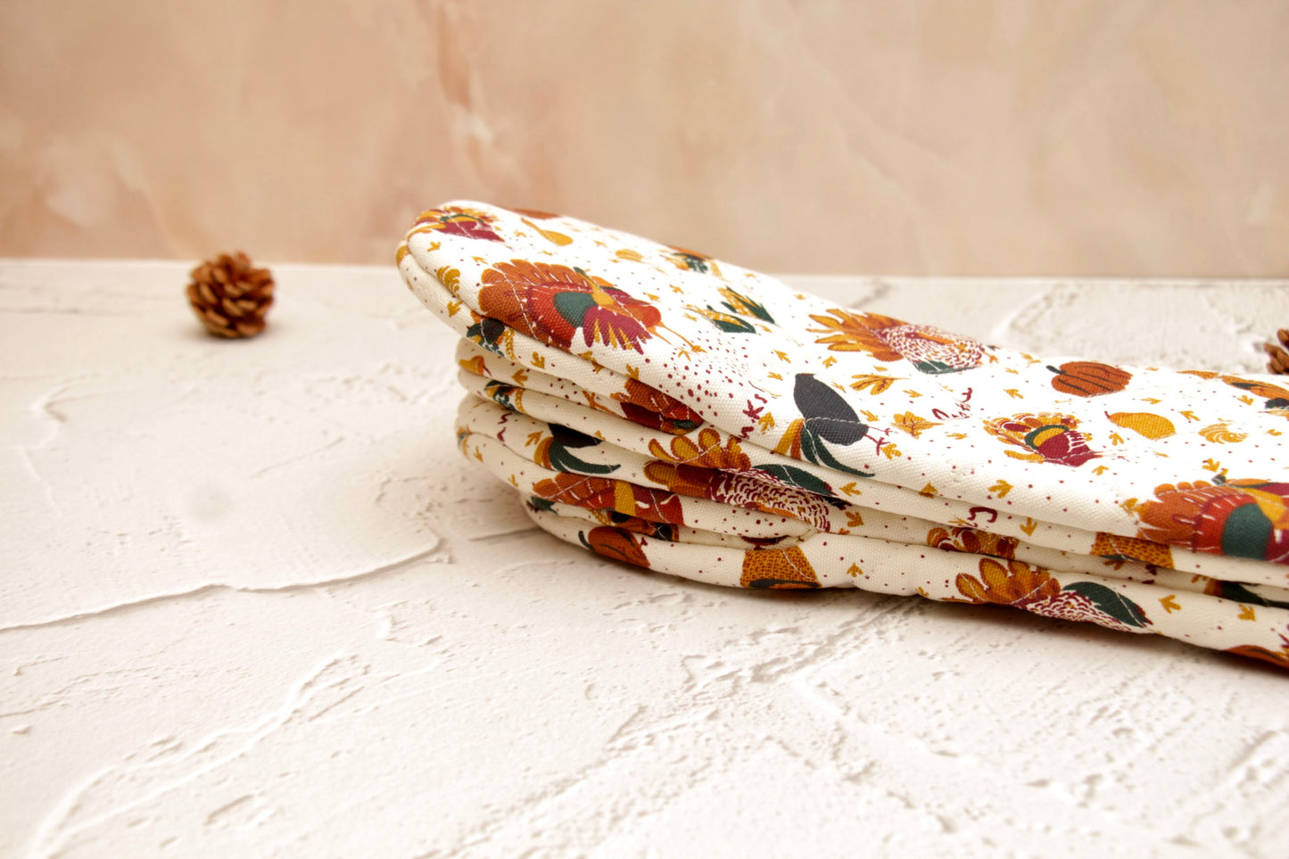 'Meadows' Oven Mittens Set of 2