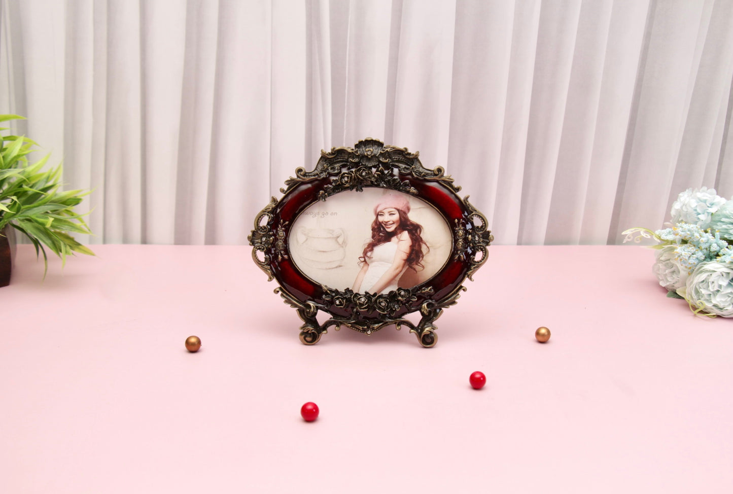 'Carmine' Photo Frame