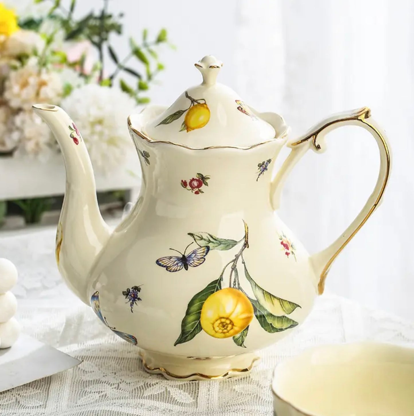 'Lemon Orchard' Ceramic Teapot