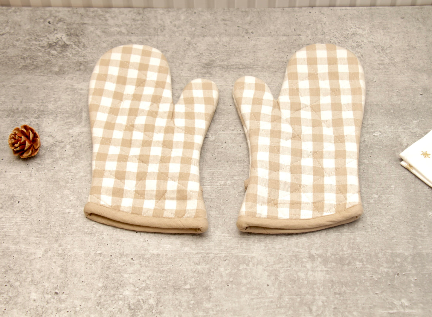 'Iris' Oven Mittens Set of 2