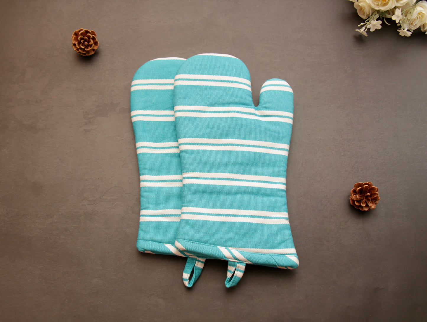 'Aqua' Oven Mittens Set of 2