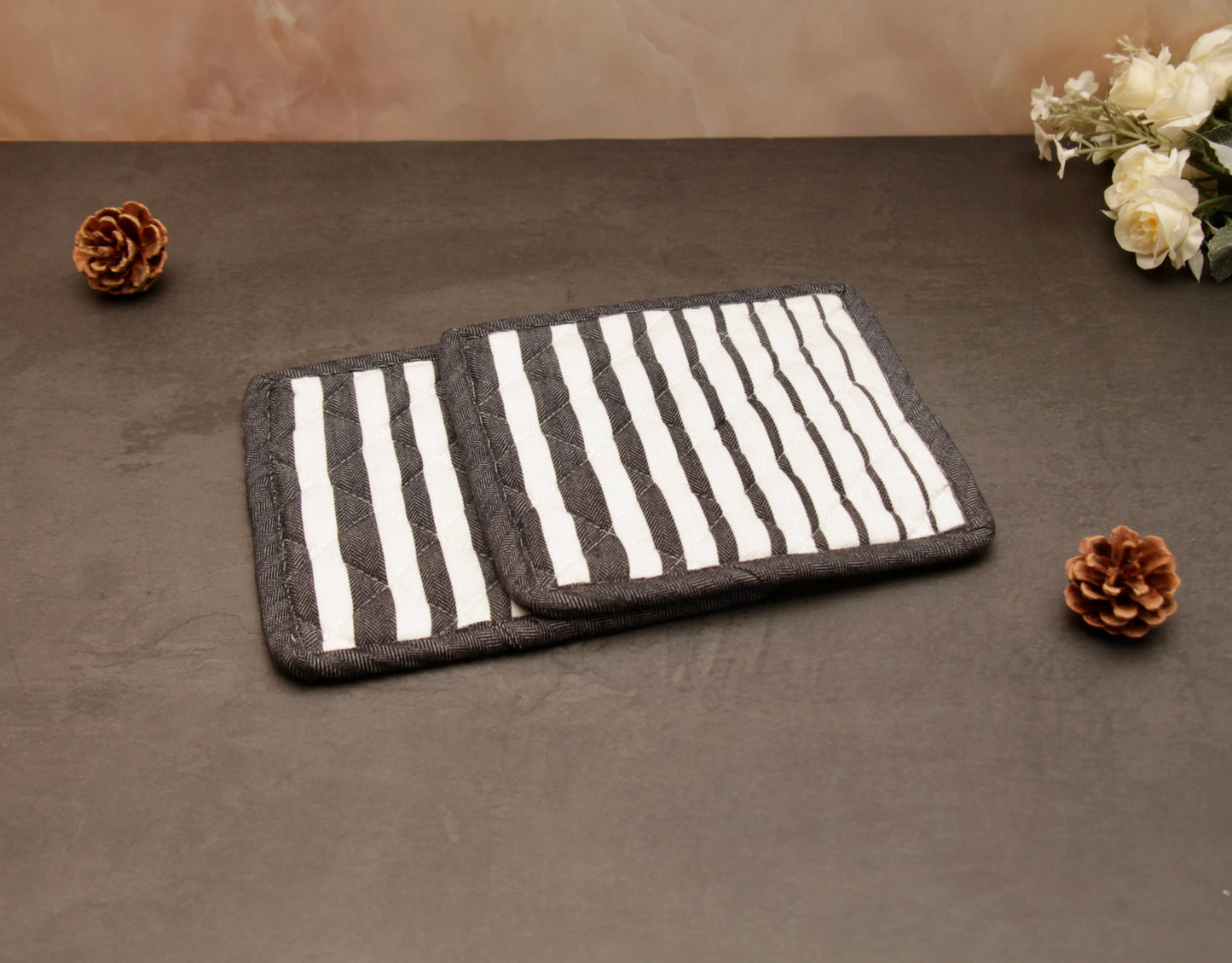 'Brooke' Pot Holder Set of 2