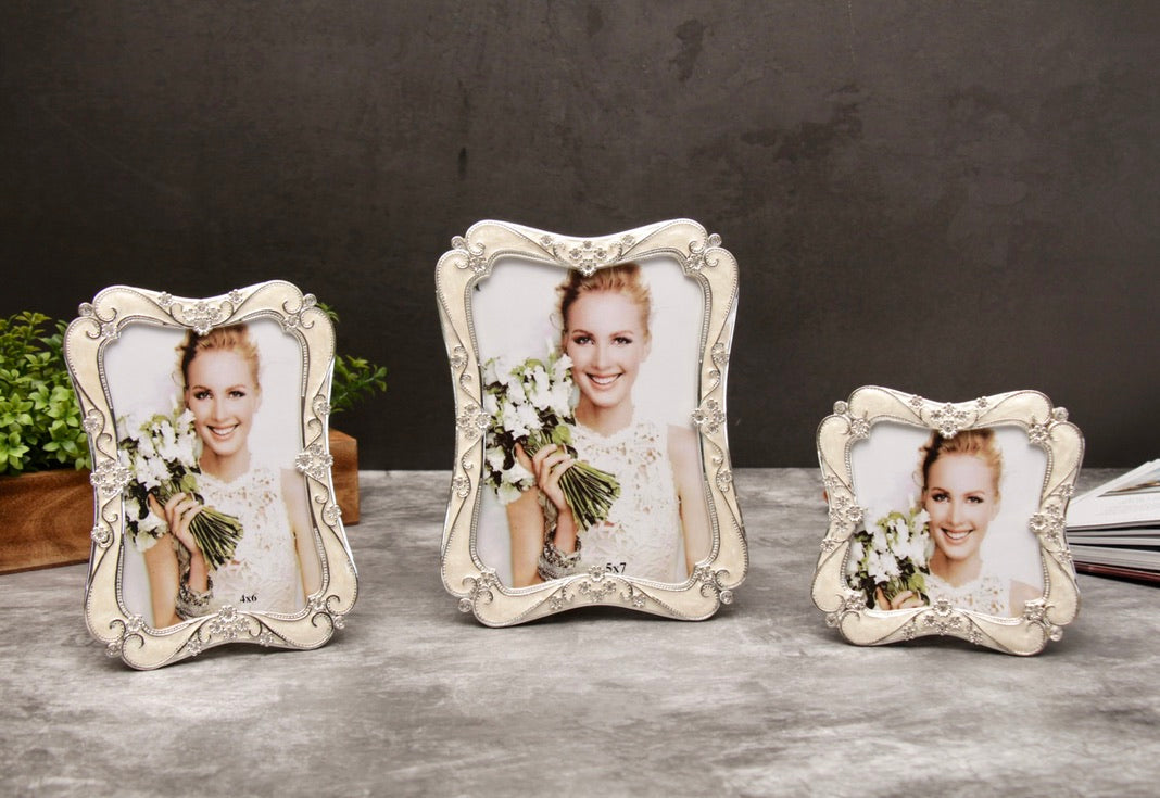 'Georgiana' Photo Frames