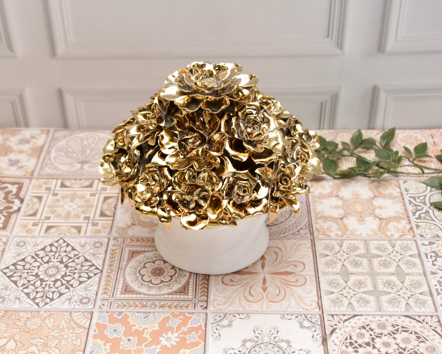 'Anastasia' Golden Roses Ceramic Bouquet | Vase | Centrepiece, Large