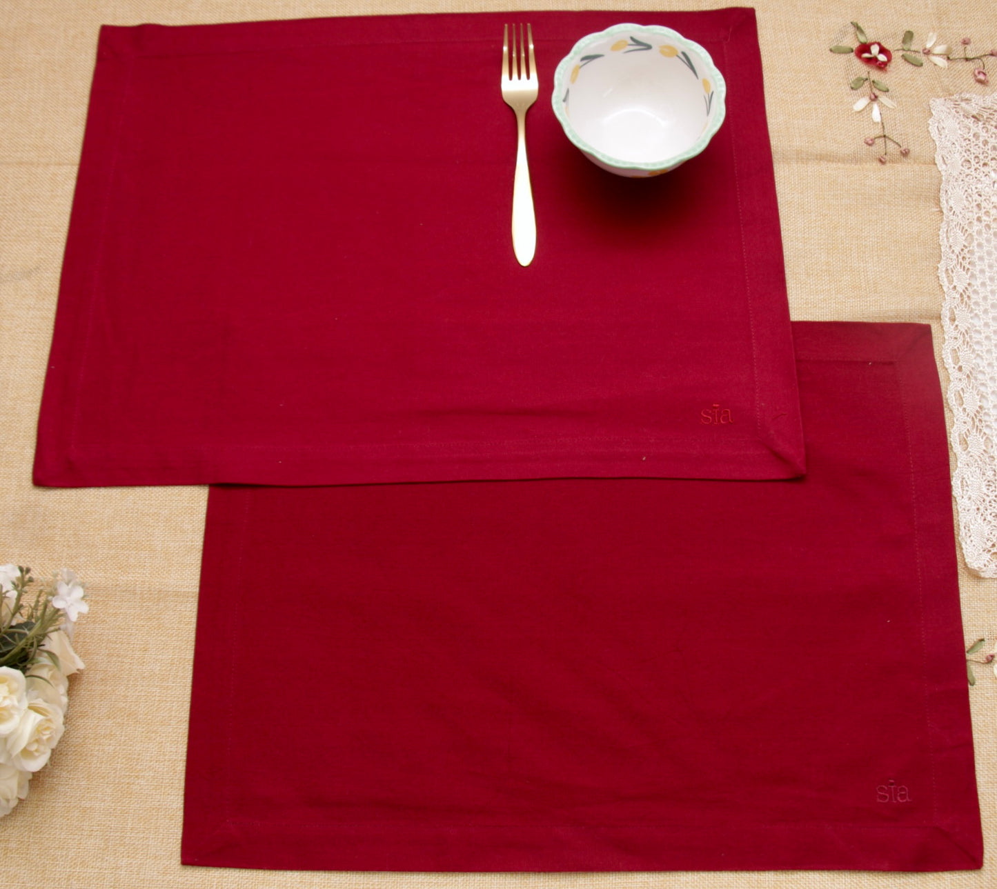 'Scarlet' Placemats - Set of 2