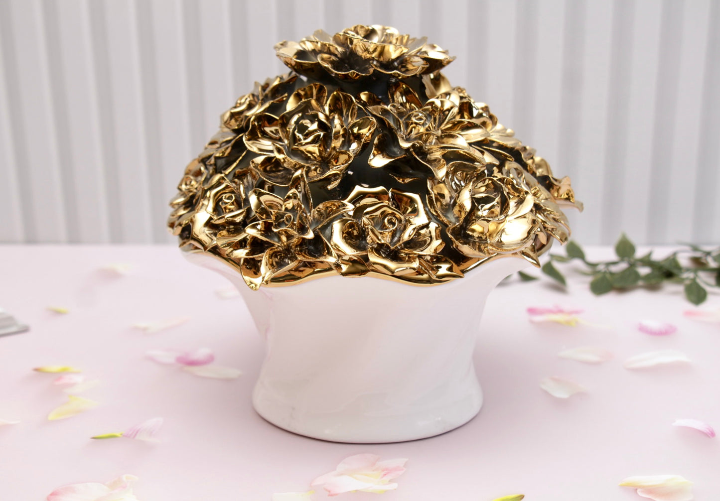 'Anastasia' Golden Roses Ceramic Bouquet | Vase | Centrepiece, Large