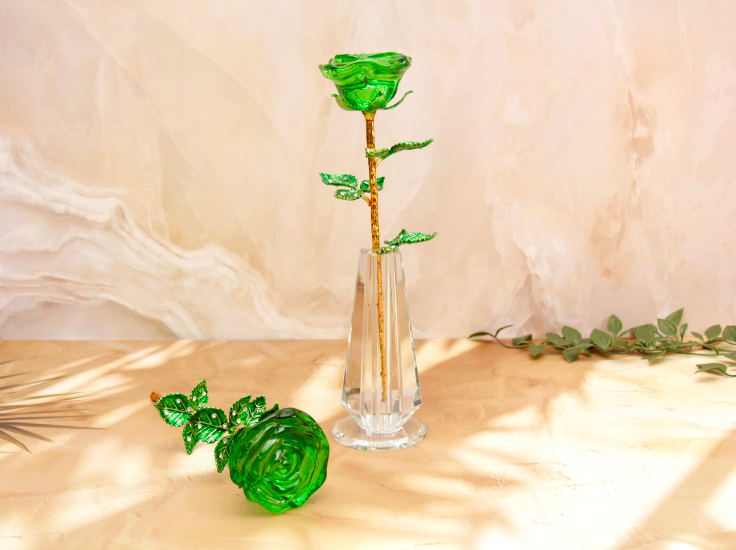 'Primrose' Crystal Rose w Glass Vase - Green