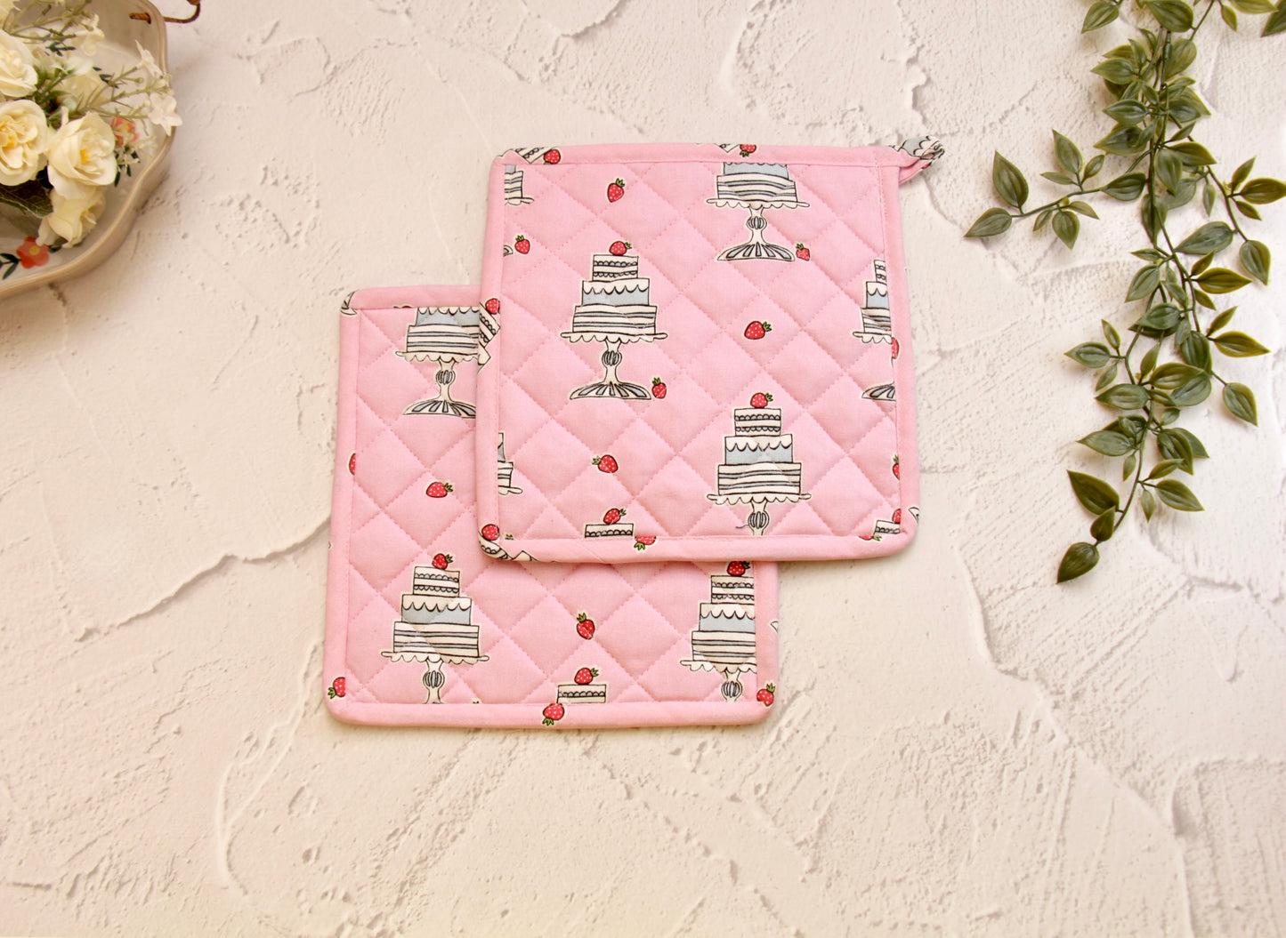 'Pink Frost' Pot Holder Set of 2