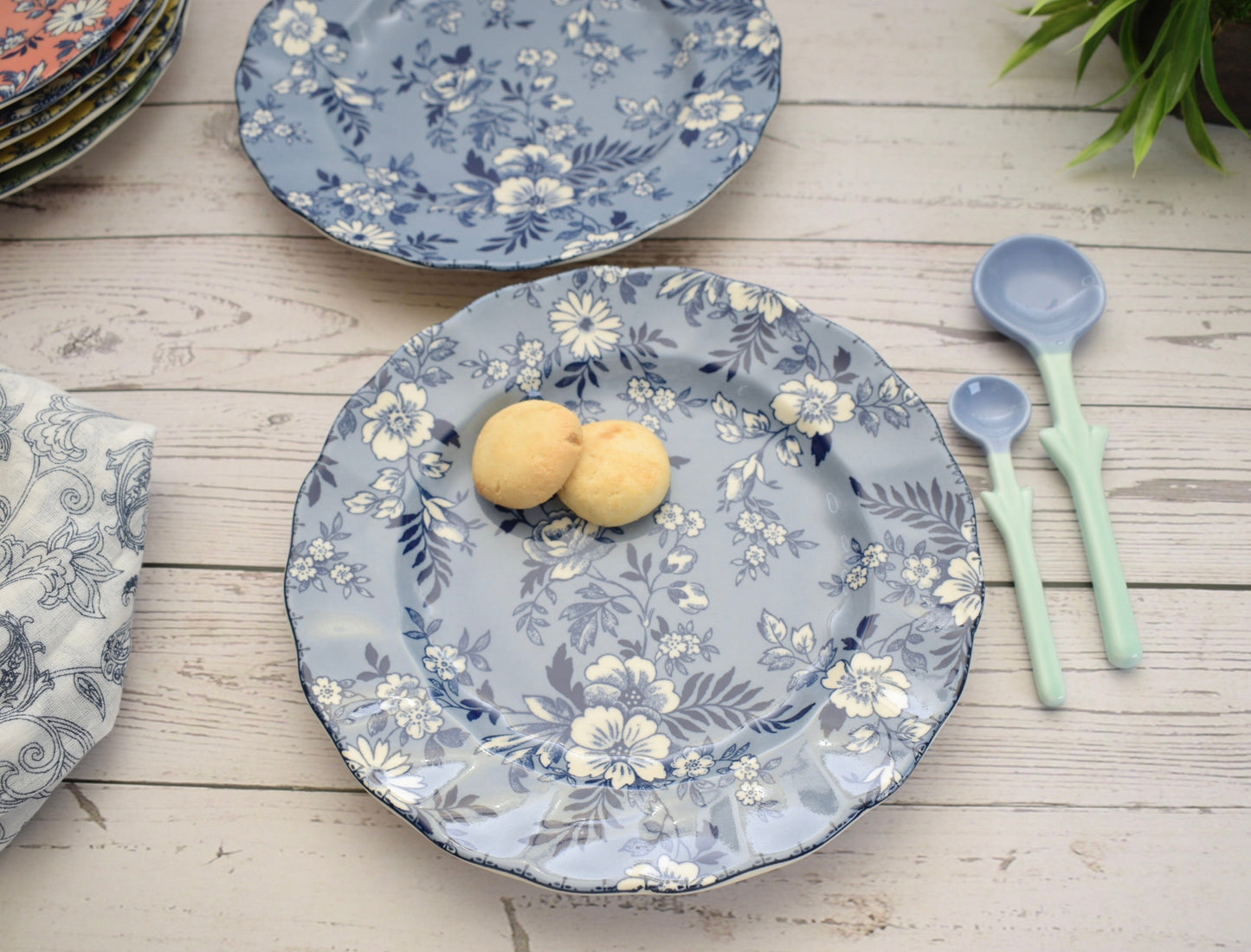 'Ornate' Blue Ceramic Snack Plate - Peppylittlethings.com