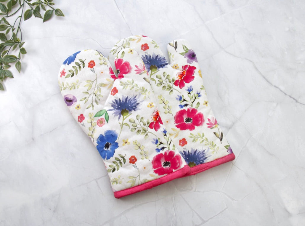 'Pixie Petals' Oven Mittens Set of 2