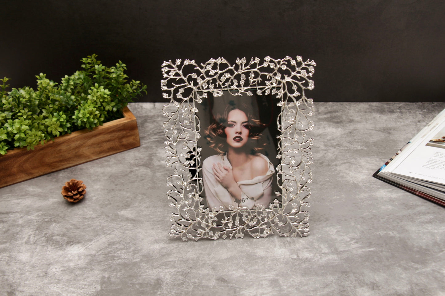 'Vivienne' Photo Frame (4"x6")