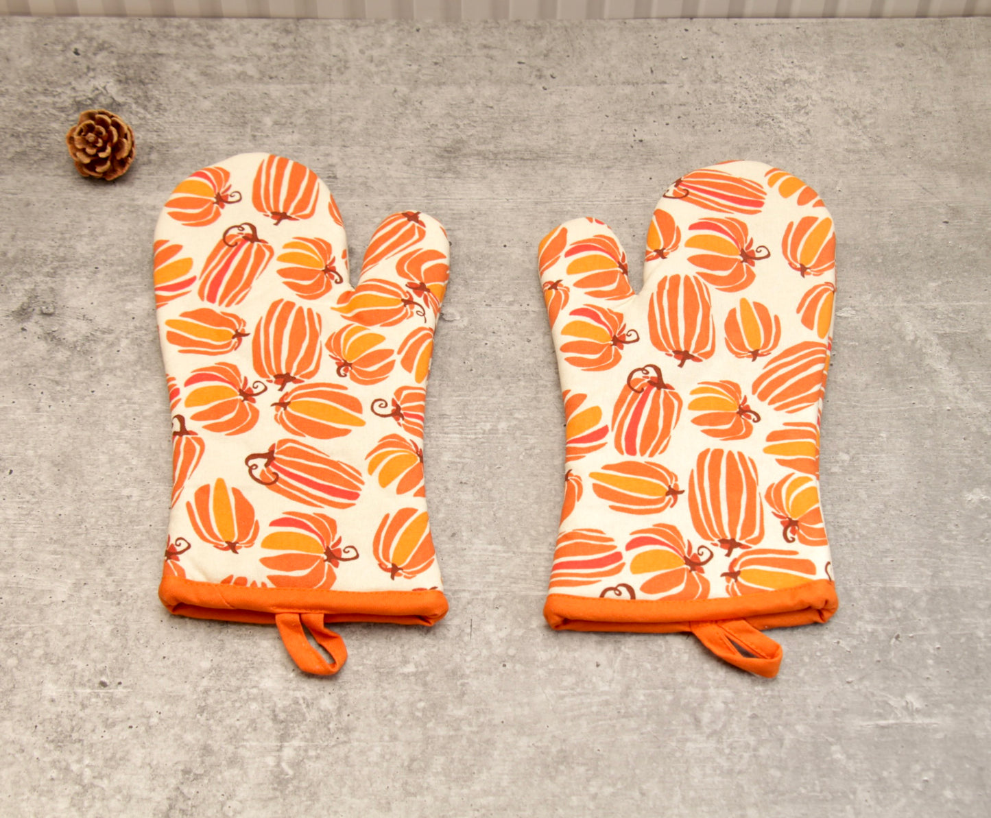 'Pumpkin' Oven Mittens Set of 2