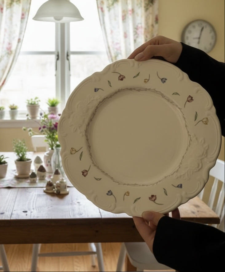 'Wisteria' Ceramic Dinner Plate, 10 Inches