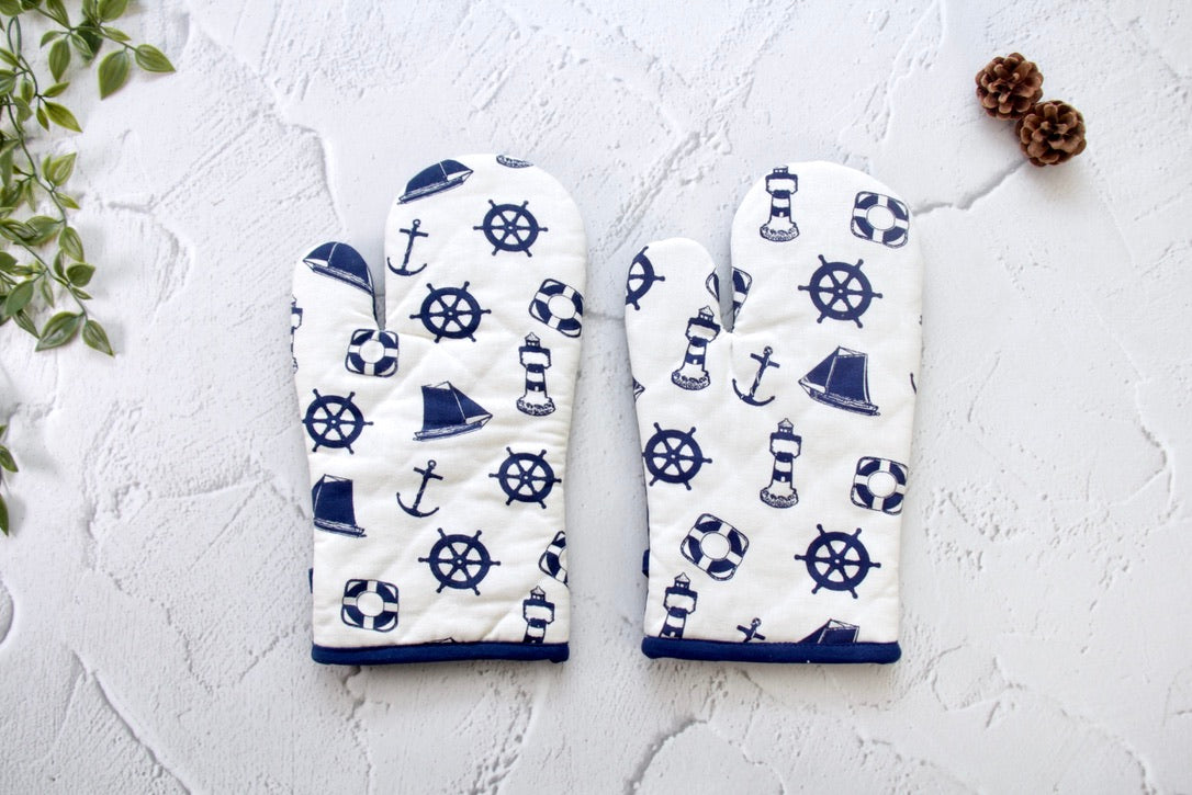 'Nautica' Oven Mittens Set of 2