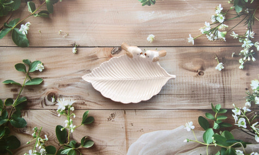 'Bird on a Leaf' Ceramic Dish - White