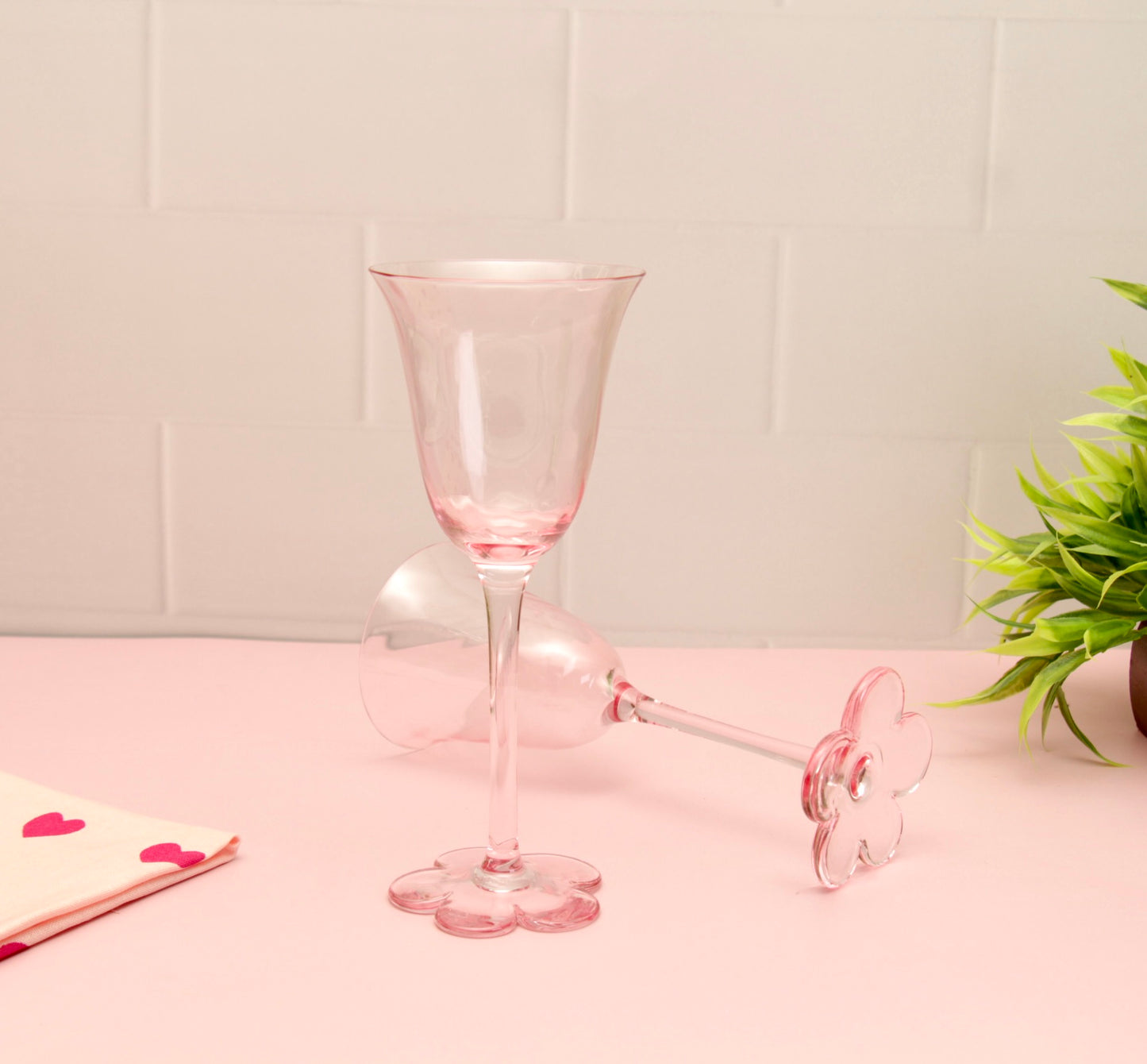 'Daisy' Pink Long Stemmed Glasses - set of 2