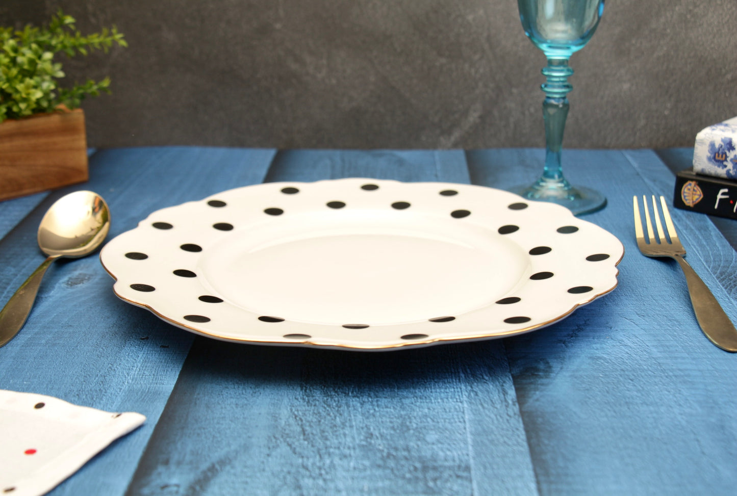 'Alice' Ceramic Dinner plate - Black Polka Dots