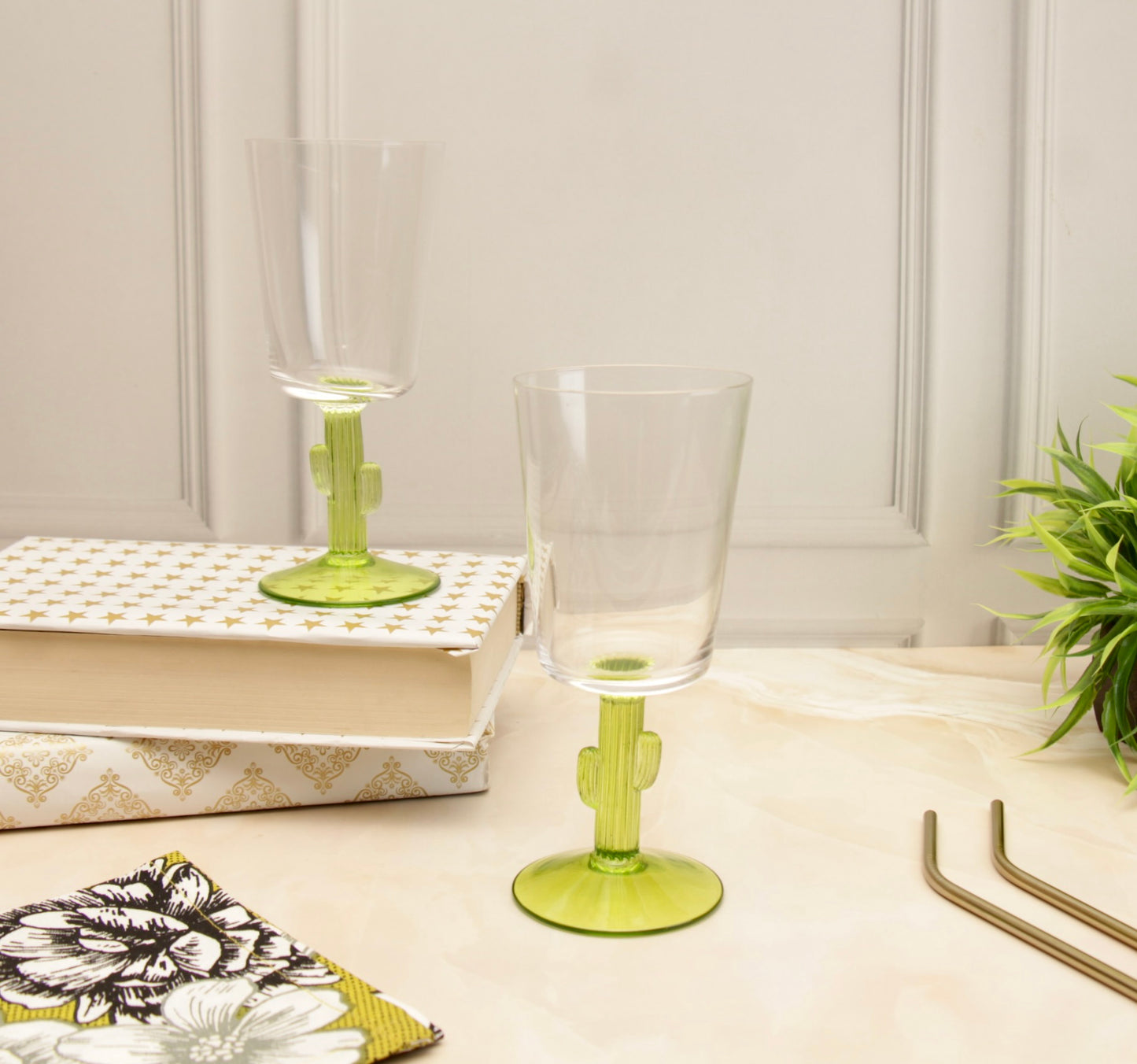 'Hazel' Green Stemmed Glasses, Set of 2 - Big