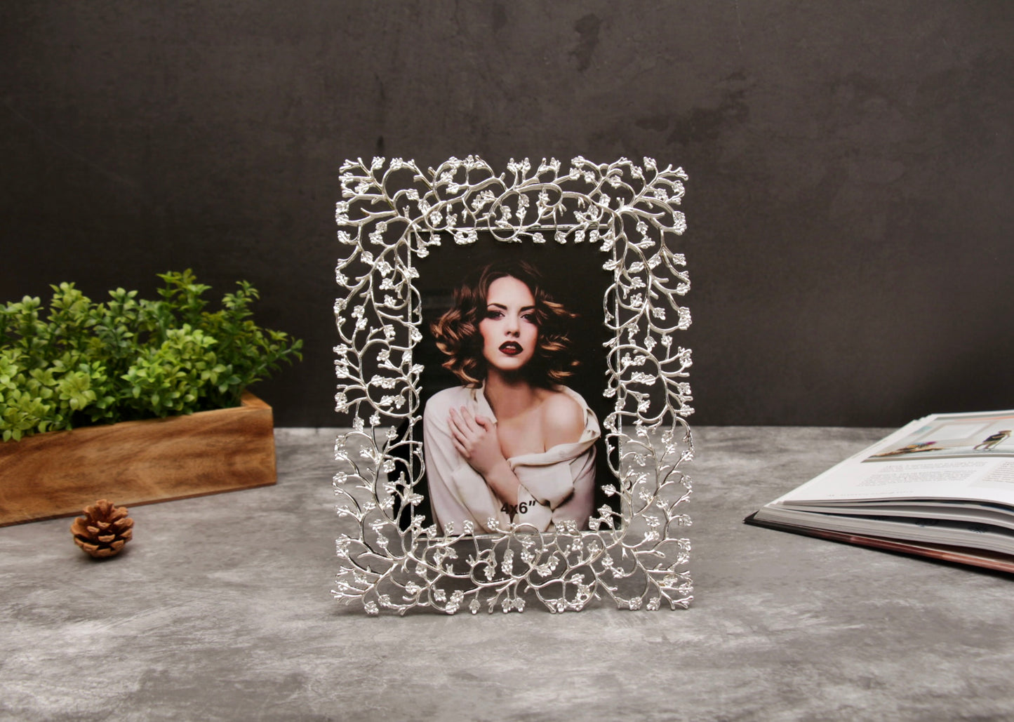 'Vivienne' Photo Frame (4"x6")