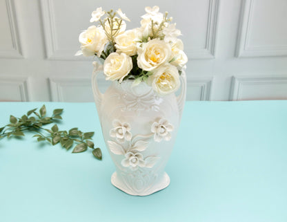 'Daisy' White Ceramic Vase