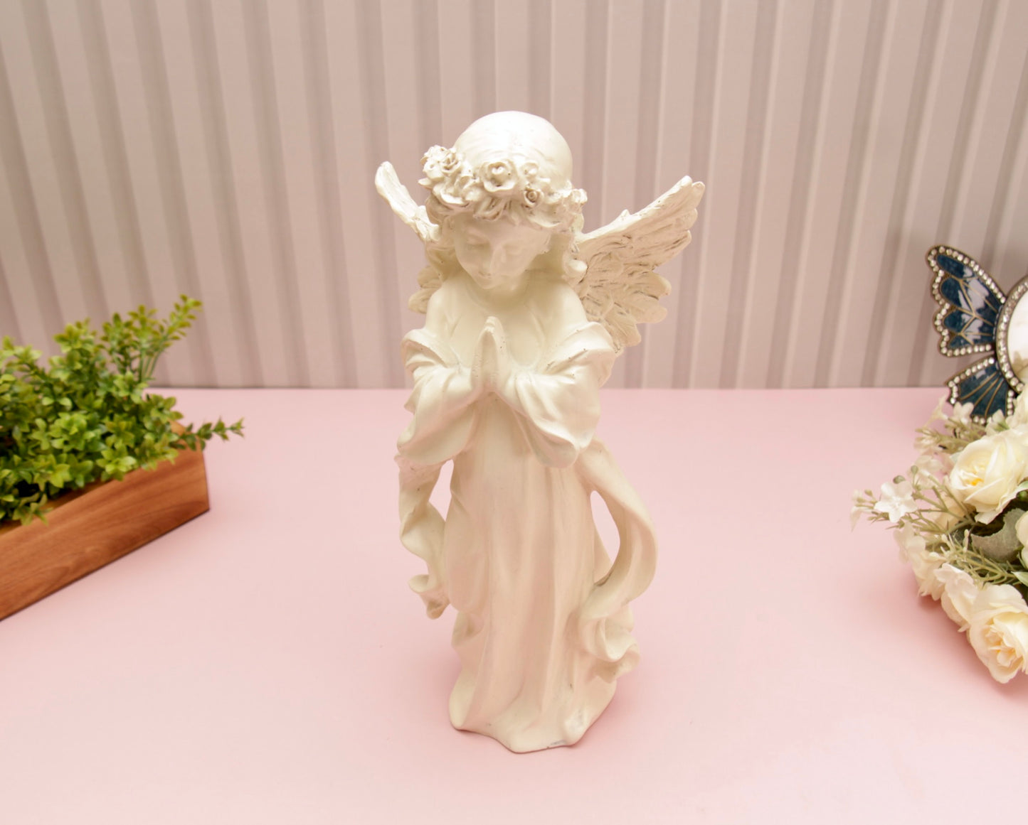 Praying Angel Statue Large - Off White, 30cm