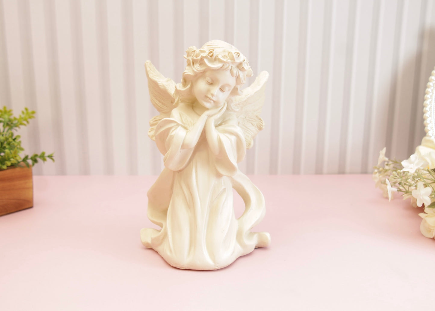 Ariel Angel Figurine - Off White