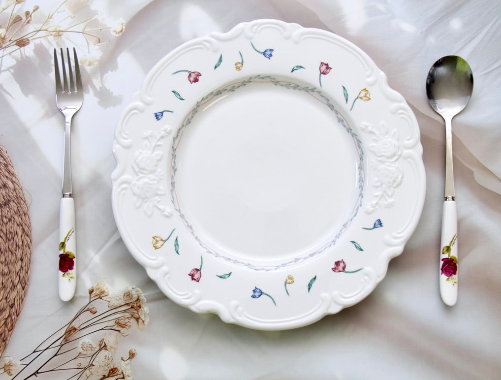 'Wisteria' Ceramic Dinner Plate, 10 Inches