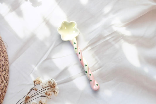 'Daisy' Ceramic Spoon, Yellow