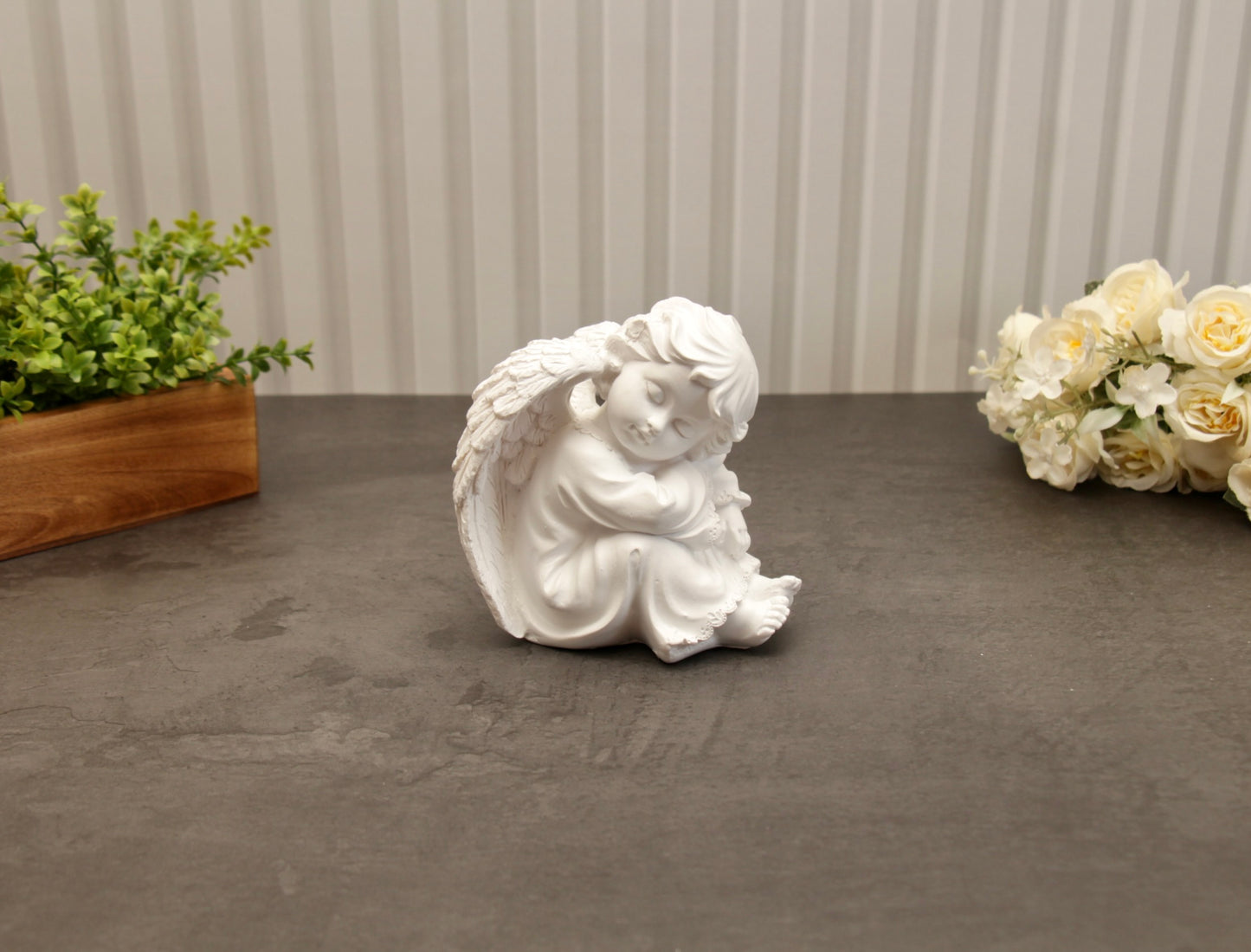 Baby Angel Sitting - Set of 2