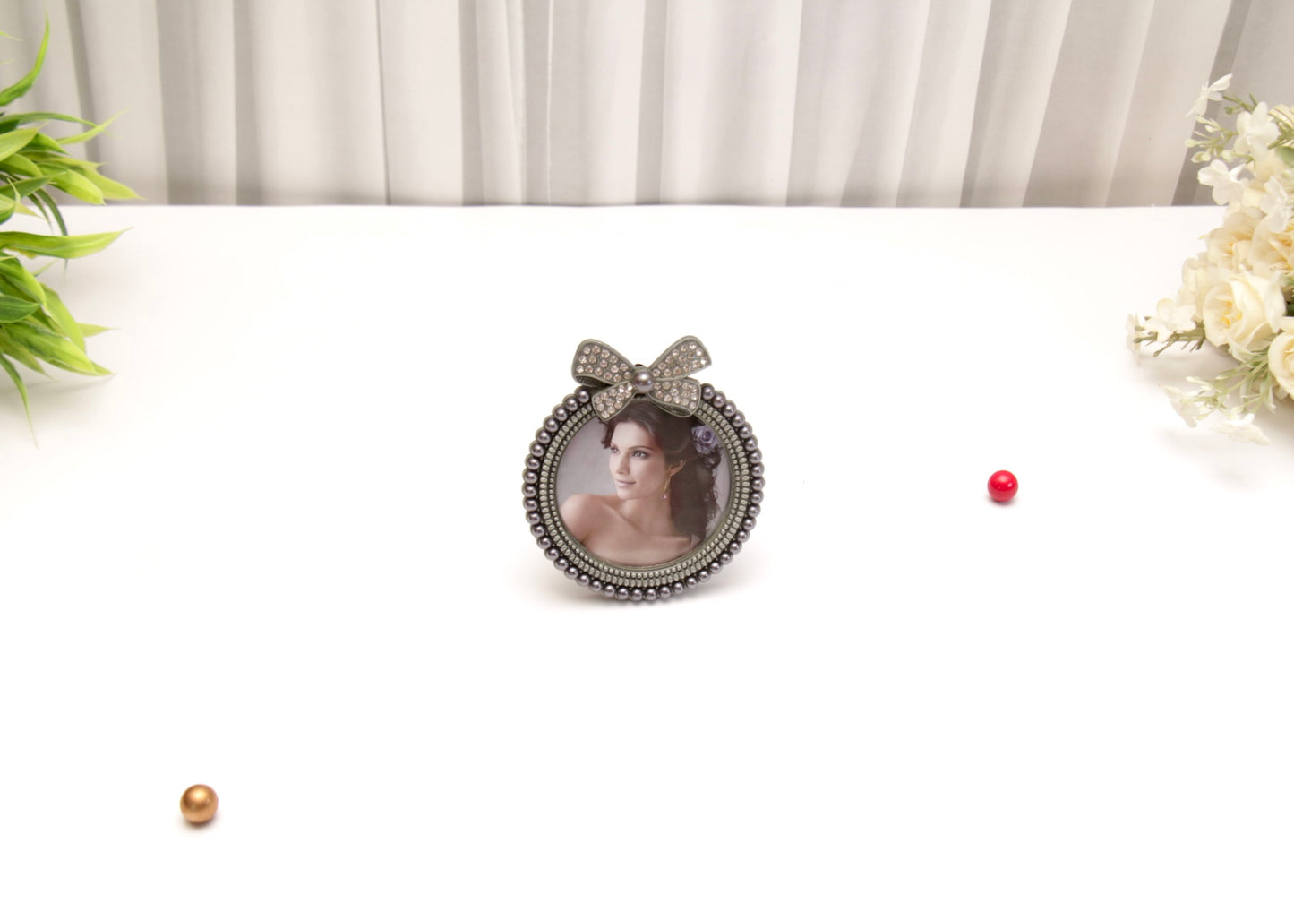 'Cassandra' Photo Frame