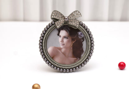 'Cassandra' Photo Frame