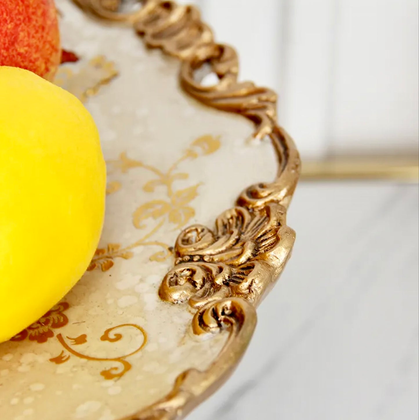 'Bridget' Cake Stand