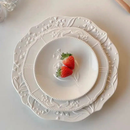'Bella' White Ceramic Dinner Plate, Large