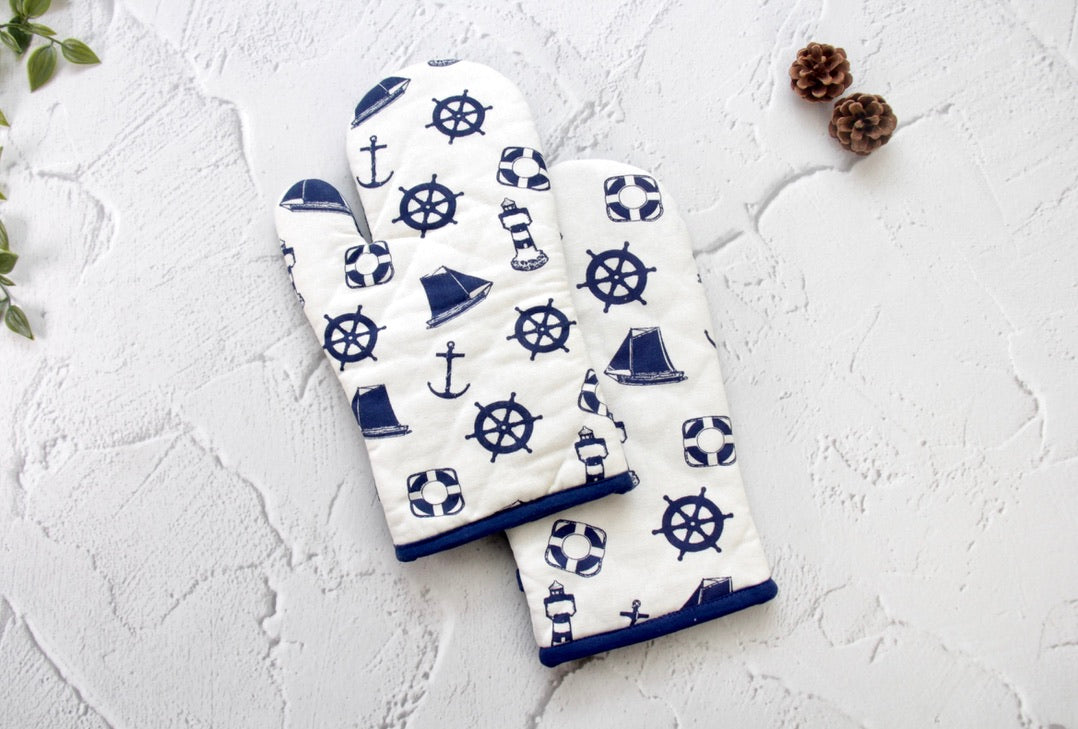 'Nautica' Oven Mittens Set of 2