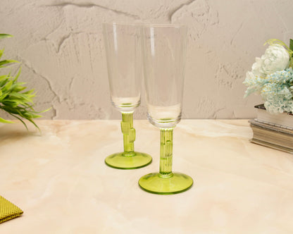 'Hazel' Green Stemmed Glasses, Set of 2 - Small